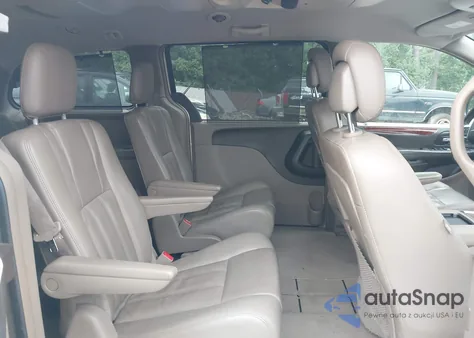 2013 Chrysler Town & Country Touring-L из США, поврежденный, VIN 2C4RC1CG8DR615811